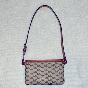 Michael Kors Signature Logo Belt Bag Fanny Pack